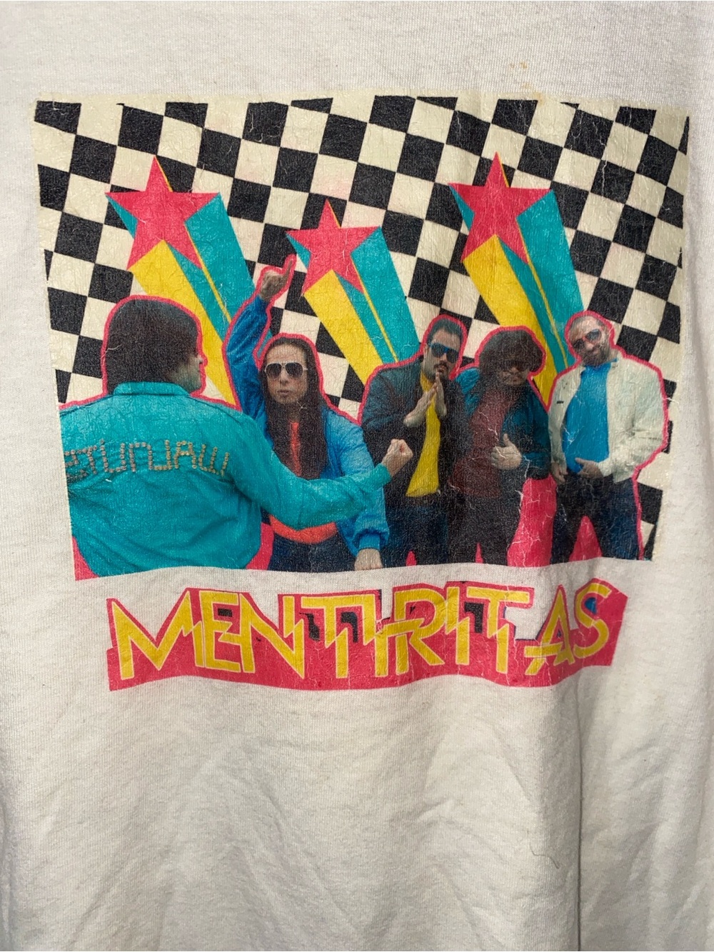 Mentiras: El Musical (Mentiras the Musical) 
tshirt size XL used